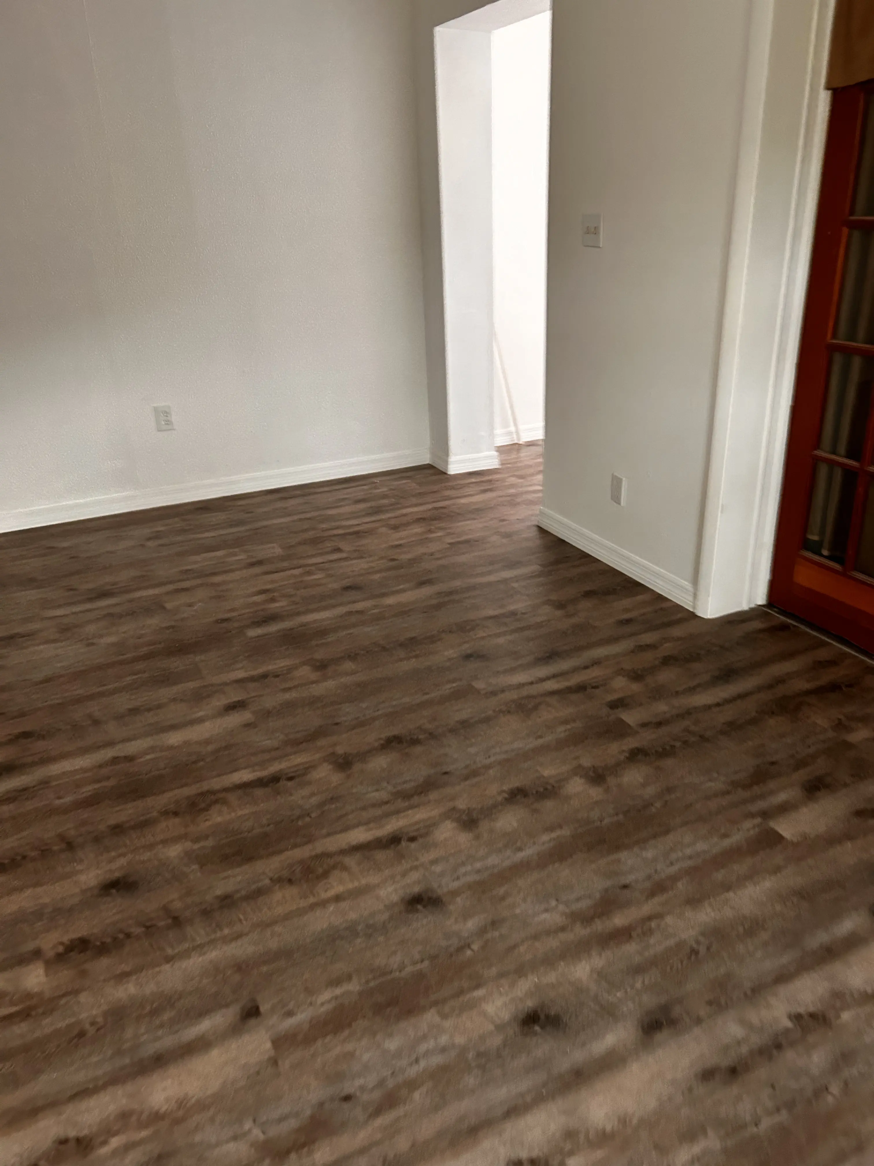 Vinyl flooring installation