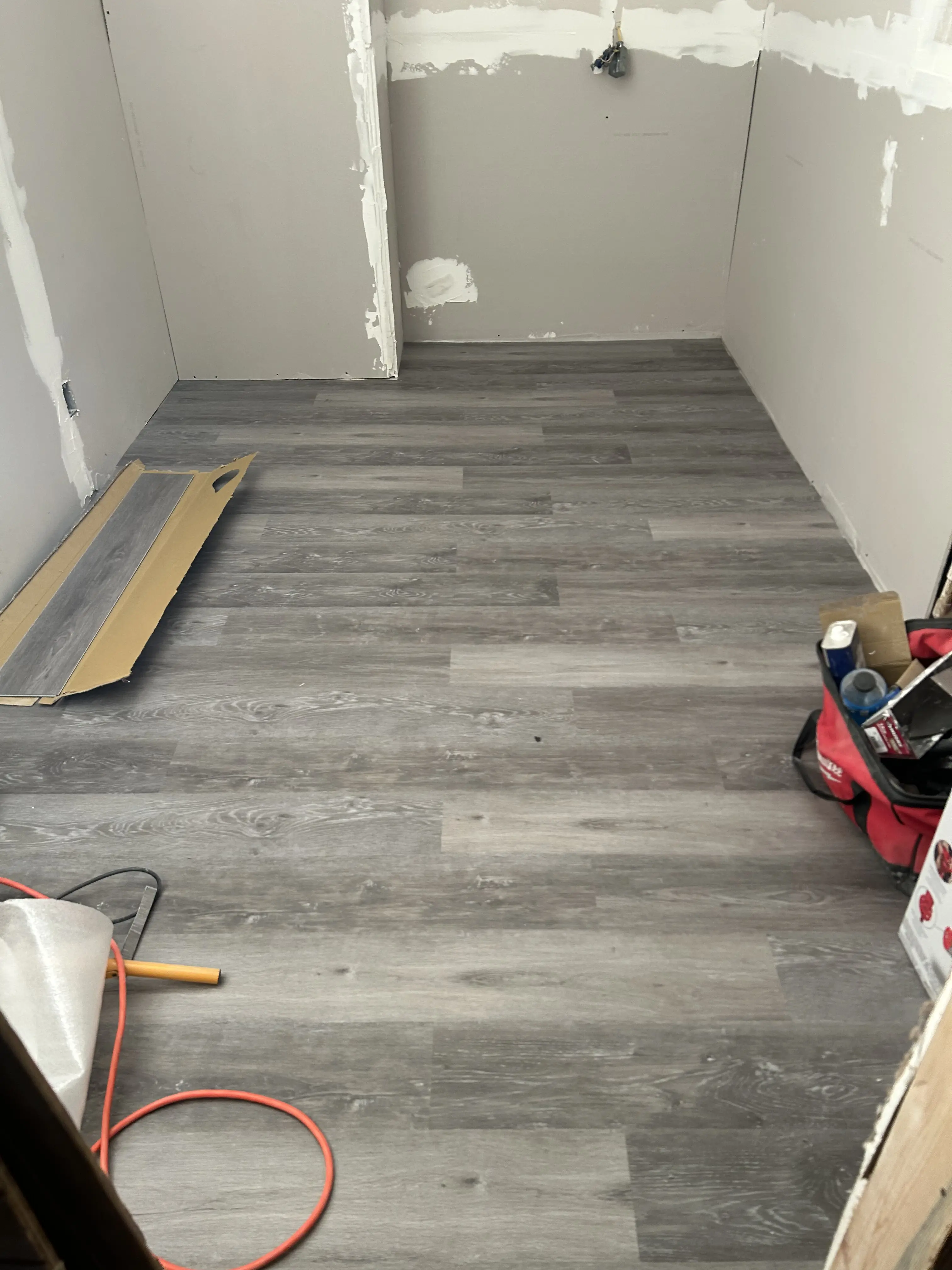 Vinyl flooring installation